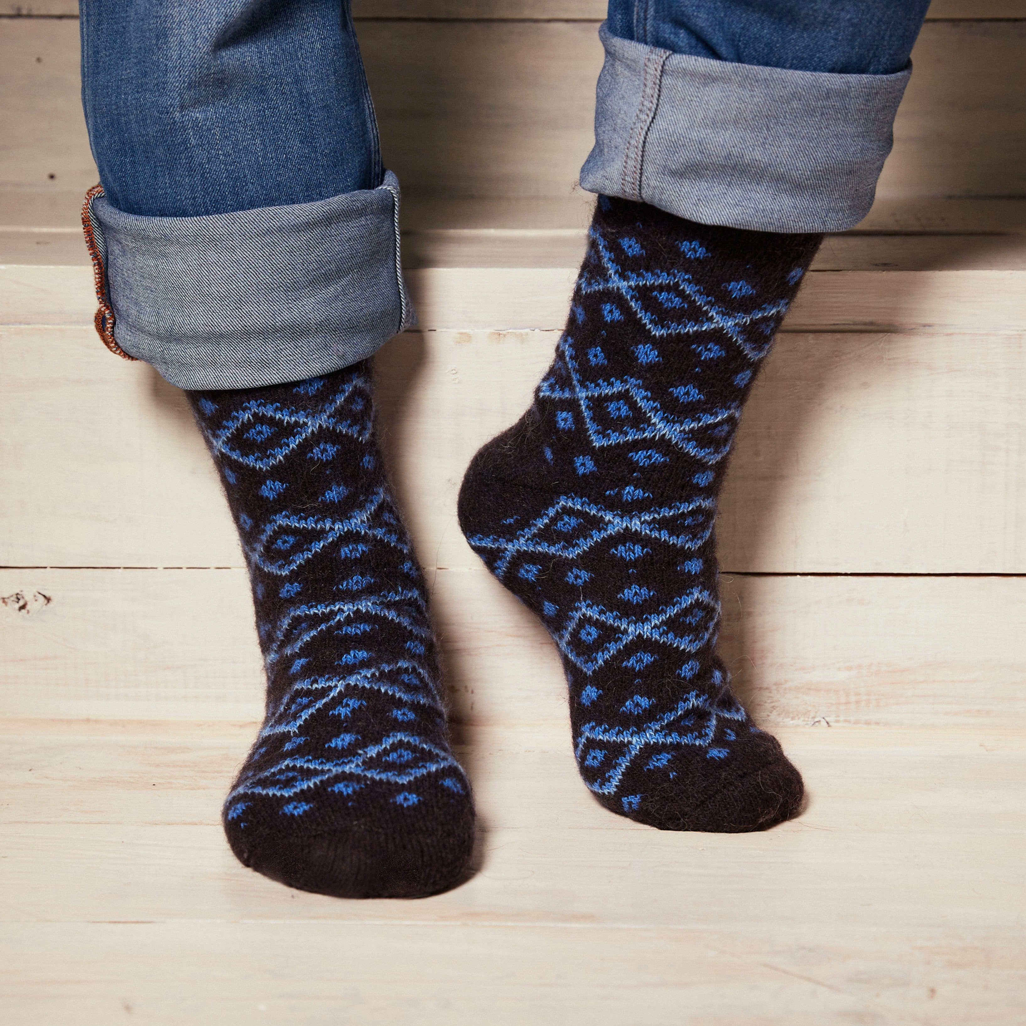 Ultimate Comfort Black Diamond Merino Crew Socks for Men